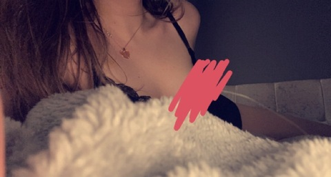 Abbie @abbie35 cover picture