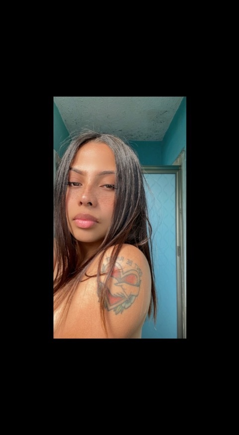 Aleydis @aleherrera17 cover picture