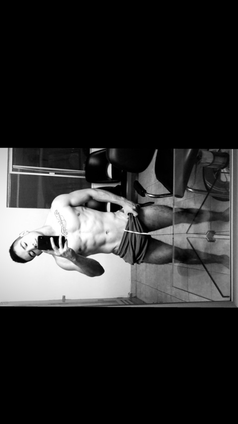 Alexis Valadez @alexisgerardo10 cover picture
