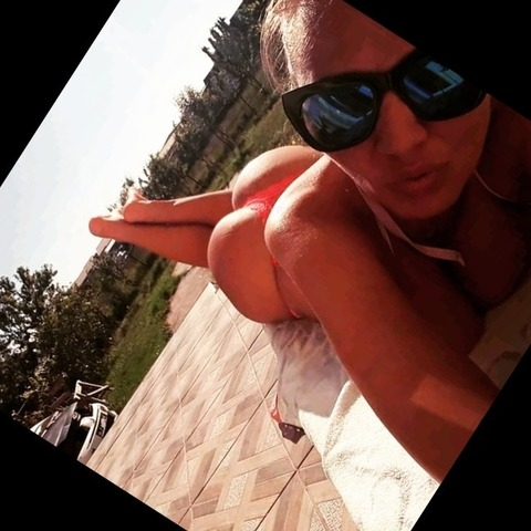 AlessiaVip @allesiavip cover picture