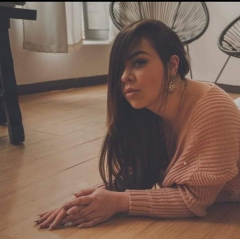 Ally Corona 💜 @ally-corona cover picture
