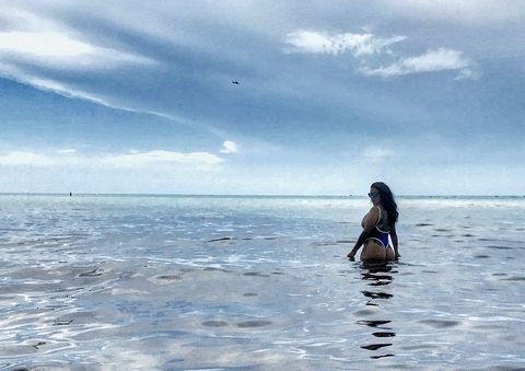 Amanda Demone @amandademone cover picture