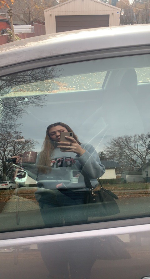 Amilee little @amibaby220 cover picture