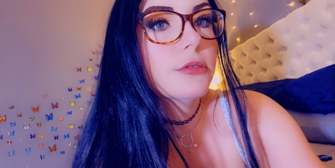AmyKittyRaw @amykittyraw cover picture