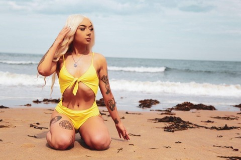 Anastasia Rhodes @anastasjamaria cover picture