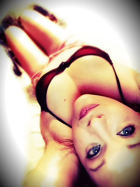Coyote Star @anne3marie cover picture