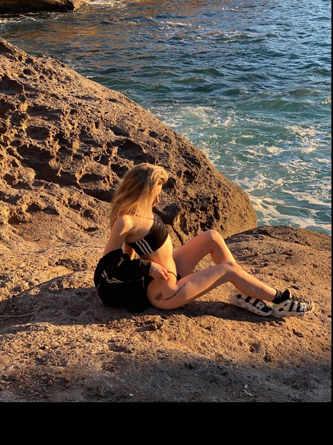 Camilla Grimaldi @ansiaebiscotti cover picture
