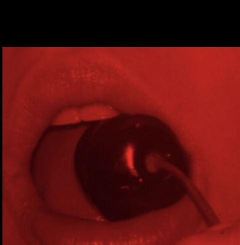apolonia @apolcia_xx cover picture