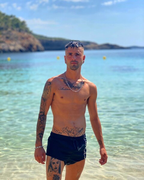 ✨Ariitz_Privxxx✨ @aritzbvxxx cover picture