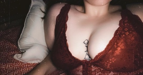 A🤍 @aroseypeach cover picture