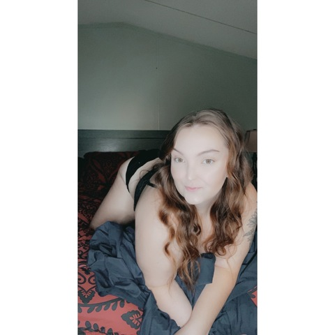 Ashley @ashleyy_marie_420 cover picture