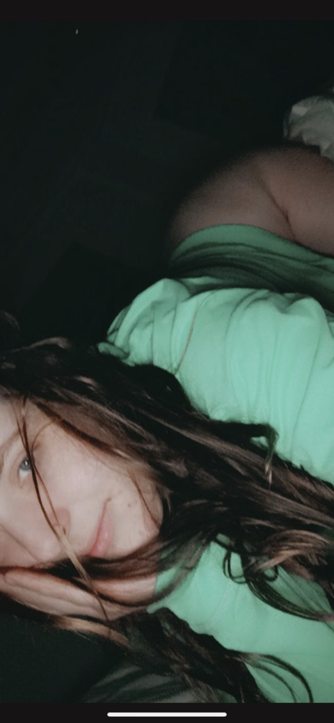 Avah @avahevah96 cover picture
