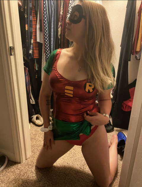 Amanda The hotwife next door @awelch93 cover picture