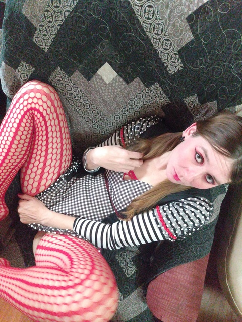Ayla Leone @aylaxxxleone cover picture