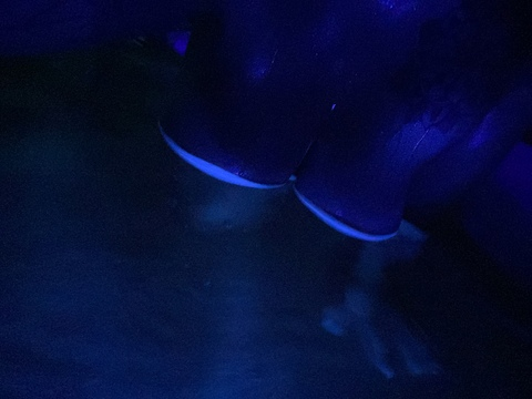 Britt @b110l cover picture