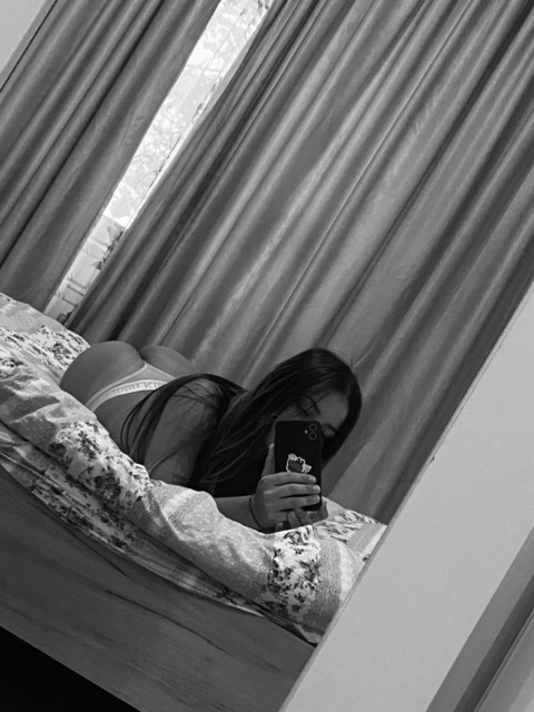 Emm👅 @babbyem21 cover picture
