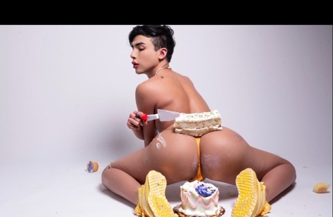 Angel @babyboyangelx cover picture