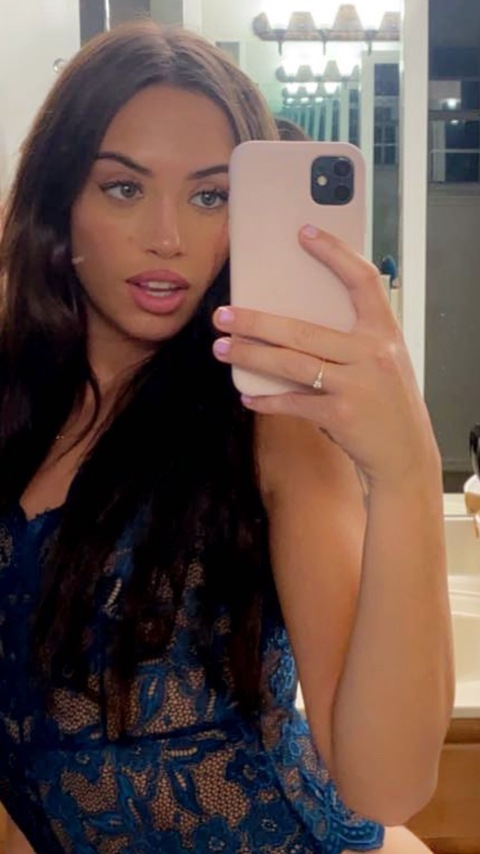 Ava <3 @babygirlavaxx cover picture