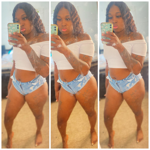 Riley bluu @baesotastyy cover picture