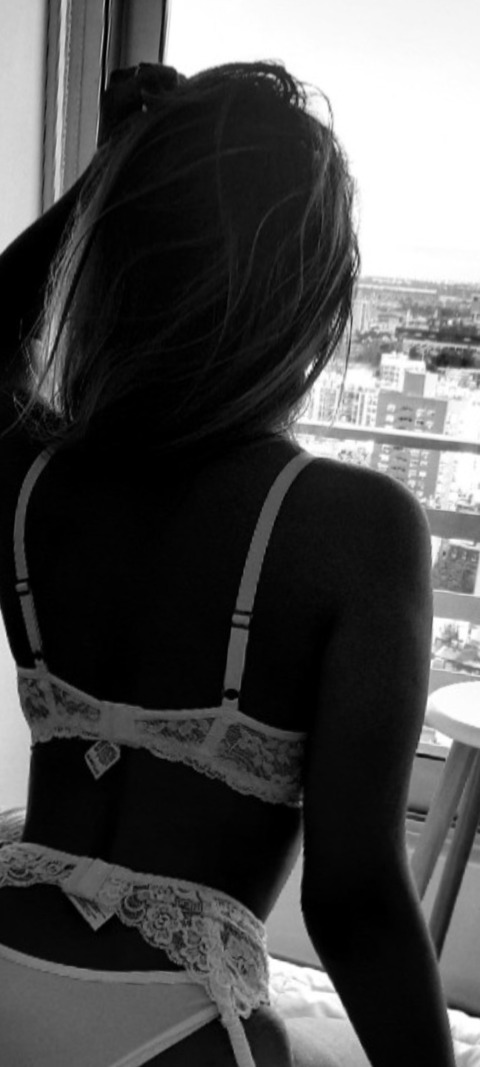 Barbi🖤 @barbilbr cover picture