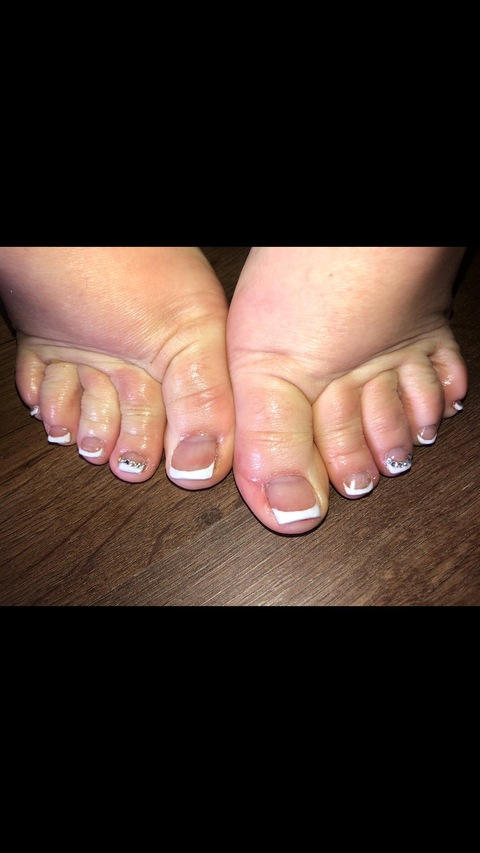 Barefootloves @barefootloves cover picture
