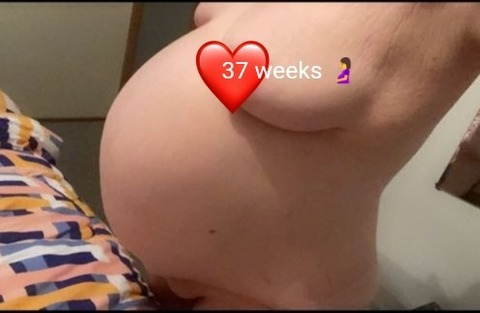 Pregnant BBW Wife @bbwwife84 cover picture