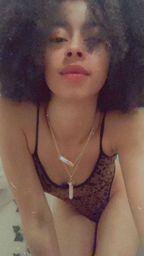THROATBABYY @begforqueen cover picture