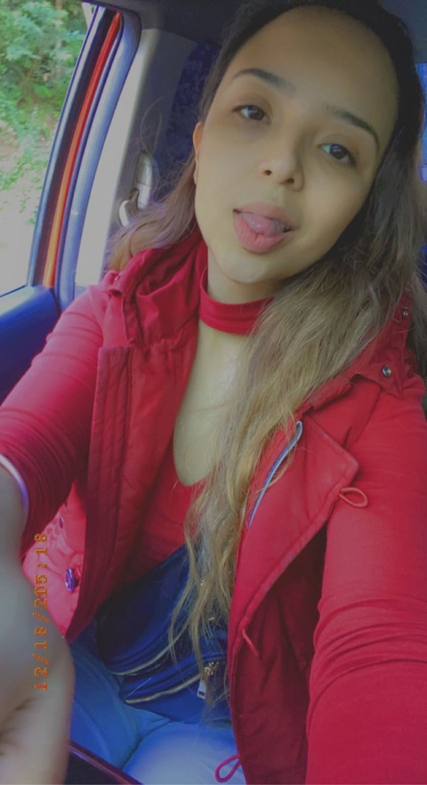 Bella Guerra @bellag30 cover picture