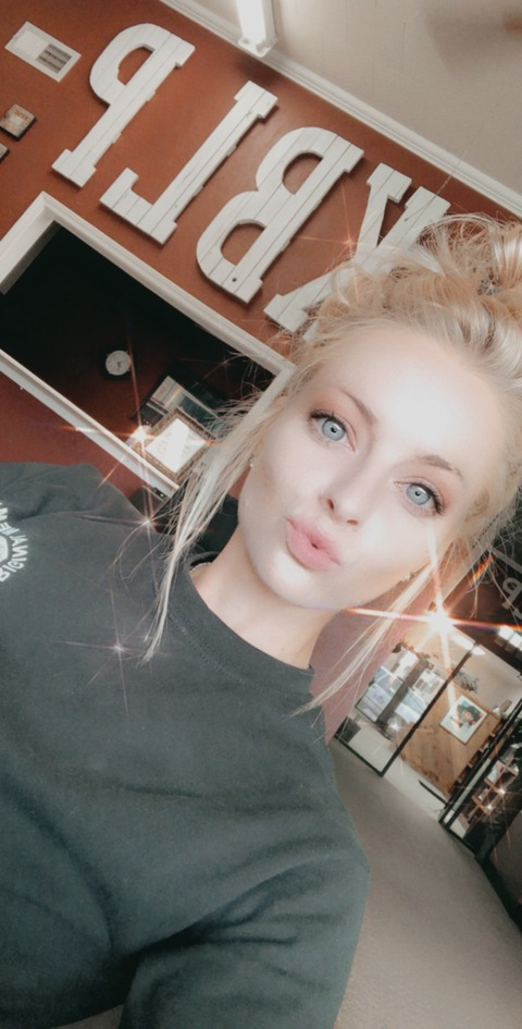 Tara McVay @belle.adams1 cover picture