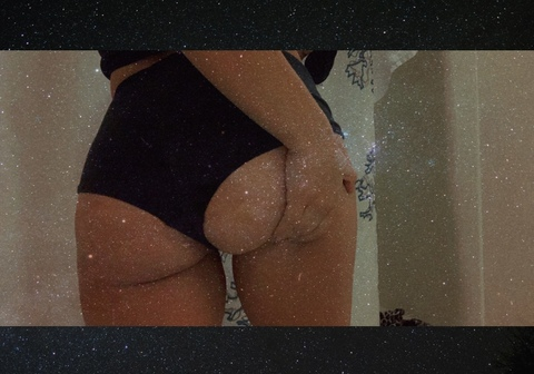 Sugar tits 🍒 @big.titty.bitty cover picture