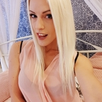 blanchebradburr (Blanche Bradburry) OnlyFans Leaked Videos and Pictures 

 profile picture
