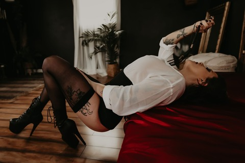 BlissfullyNaughty @blissfullynaughty cover picture