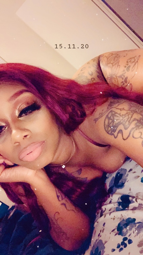 Bookie Duh @bookieduhh cover picture