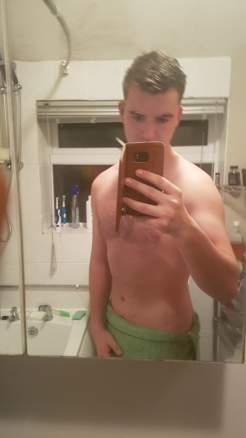 Mr Pickrell @britishcock99 cover picture