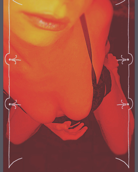 Brittany @brittanycream cover picture
