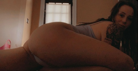 Babygirl @brunette_baddie1 cover picture