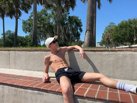 Bryce Long @brycelongx cover picture