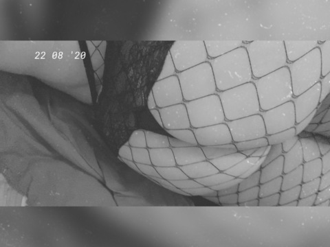 Bubbles @bubbliebetch cover picture