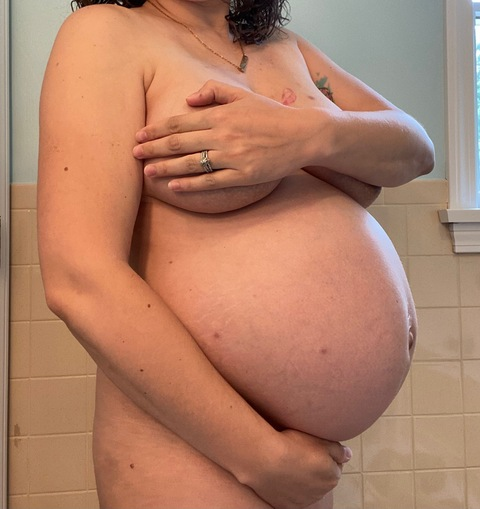 Milkies @bumpandboobs cover picture