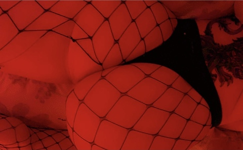 K @bxrderlinebimbo cover picture