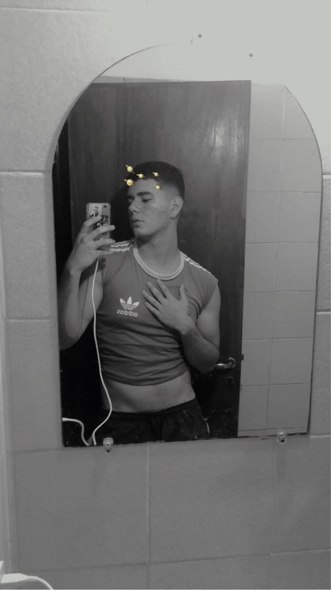 Just Cam @cam_vilarino cover picture