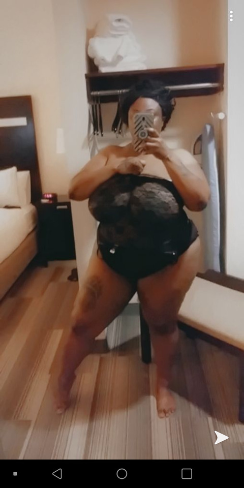 Caramel_Thickness @caramel_thickness cover picture
