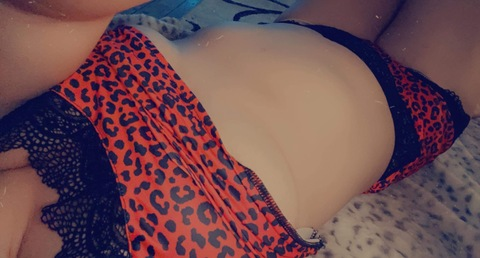 Cara Wett @carawett cover picture
