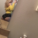 carmellaaxo (Winterrrr) OnlyFans content 

 profile picture