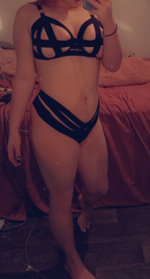 Cassie @cassiedawn89 cover picture