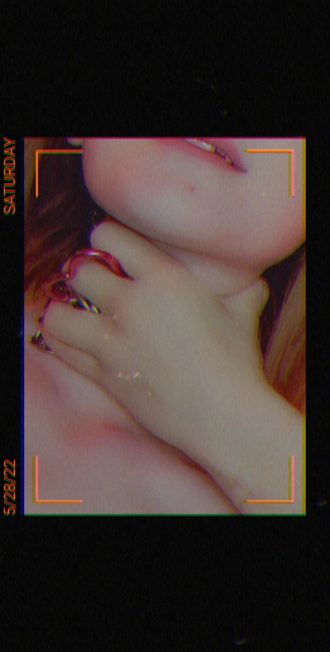 Kenzie @cha0tic.kink cover picture
