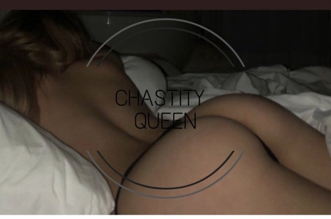 Interracial Cuckold Queen @chastity_flr cover picture