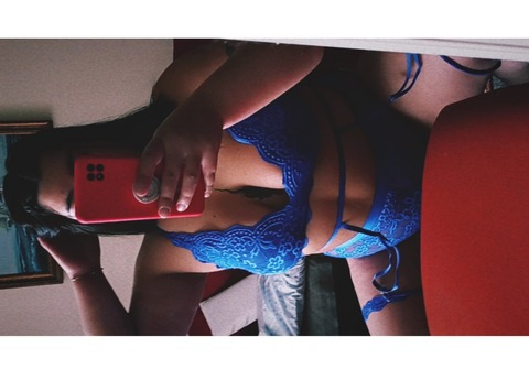 CHINI💋 @chiniiiiiii cover picture
