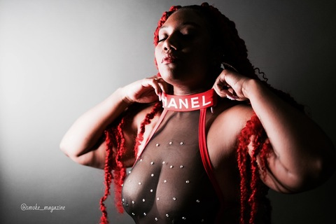 Cinniamon Roja @cinniamonroja cover picture