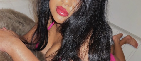 Clementine @clementinelove98 cover picture